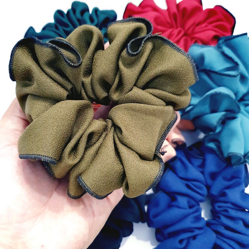 PREMIUM - Kuncir Rambut Scrunchie Satin/Ikat Rambut Hijab Praktis