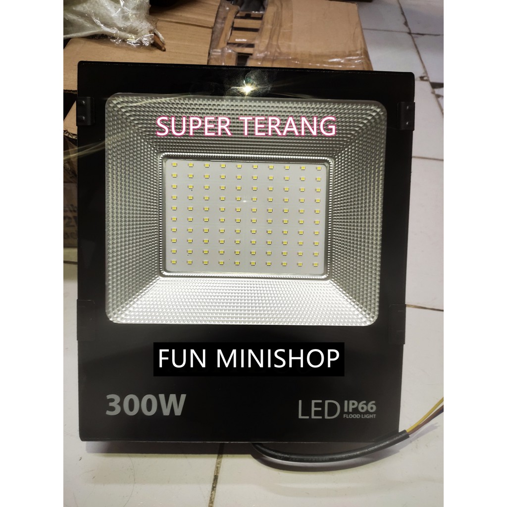 lampu sorot kap sorot floodlight led 300w outdoor lampu tembak led