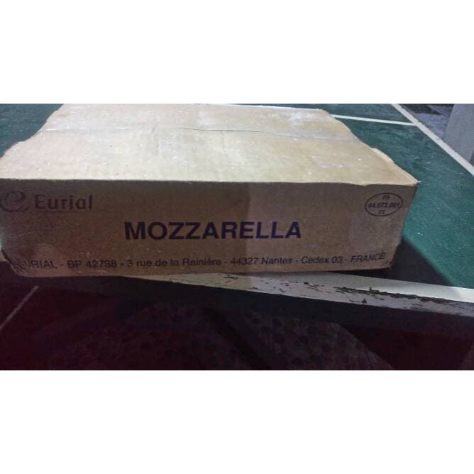 

BEST SELLER KEJU MOZZARELLA EURIAL / MOZZARELLA CHEESE EURIAL (2,5KG) !!!