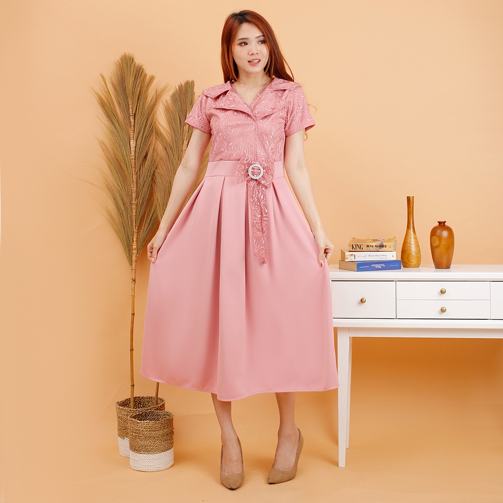 Fashion wanita #4192 , Medium dres scuba import premium kombinasi tile bordir gliter mutiara