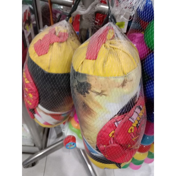 bantal tinju anak