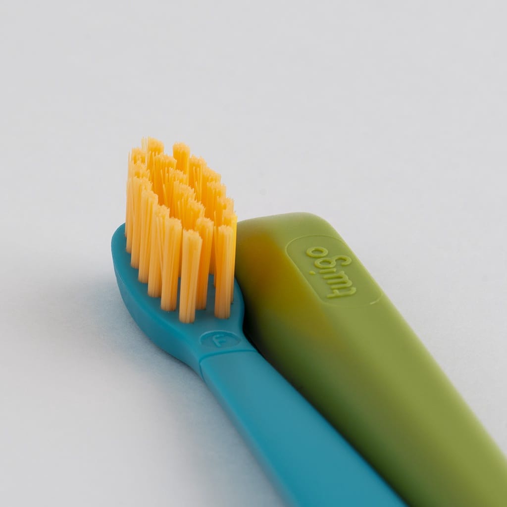 Flipper Twigo Kids 4+ Toothbrush Sikat Gigi Isi 2