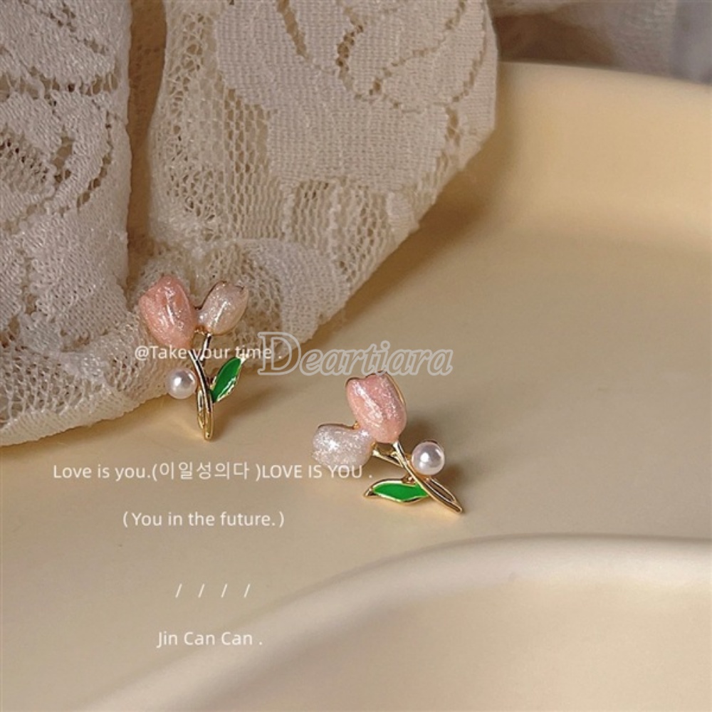 Anting Stud Desain Bunga Tulip Pink Aksen Mutiara Untuk Wanita