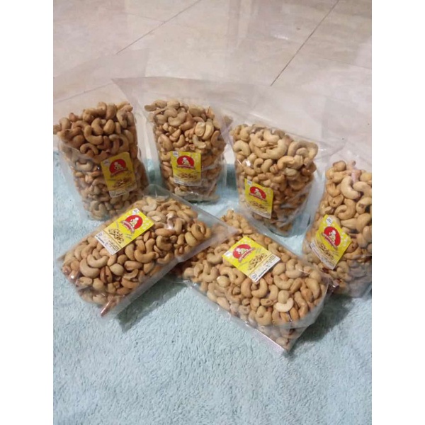 

KACANG METE