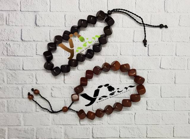 Gelang Kokka Dadu Besar