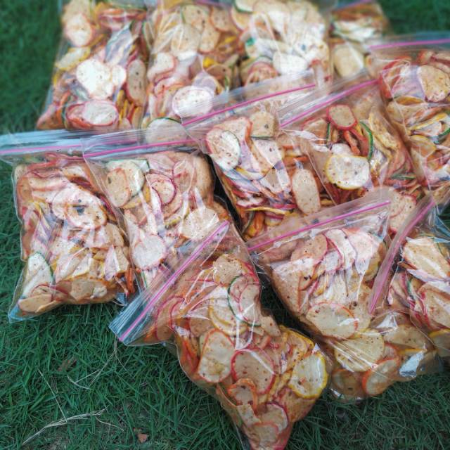 

Krupuk seblak hot