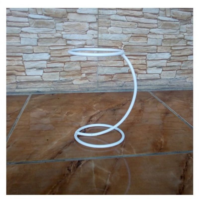 rak pot besi unik/standing pot besi minimalis/standing pot besi sekulen