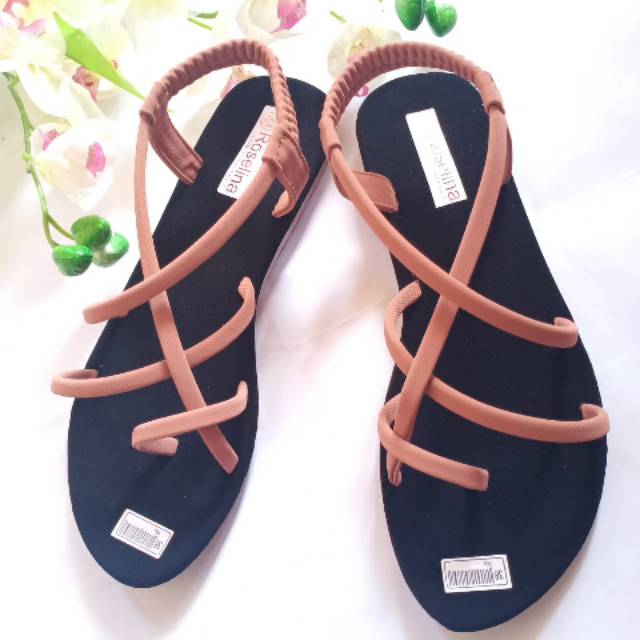 Sandal tali wanita ROSELINA