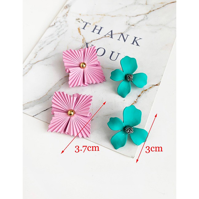 LRC Anting Tusuk Fashion Alloy Square Flower Earrings F78839