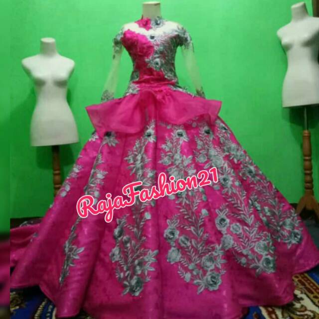 Gaun pengantin - pink
