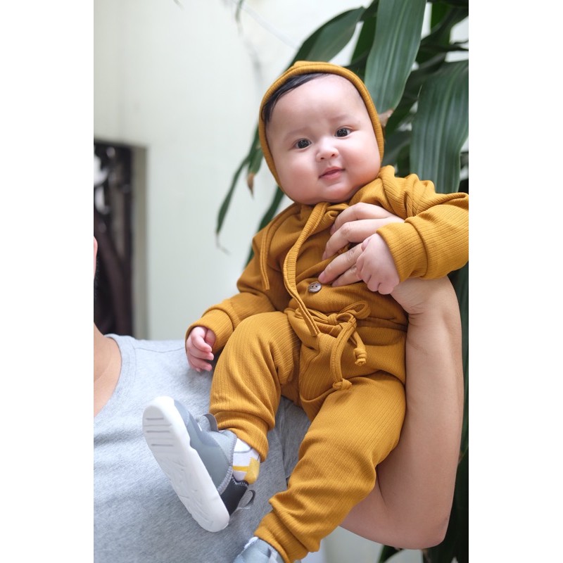 Premium set Cameelbaby ( Free bonnet)