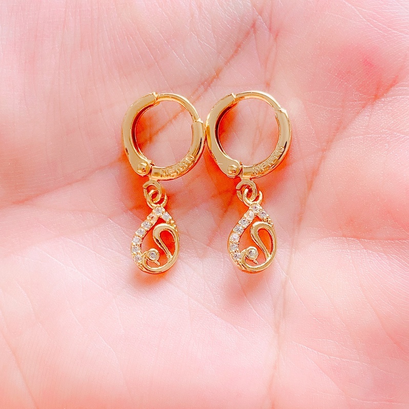 Anting Wanita / Giwang Wanita Inti Bunga Mekar Zirconia Gold