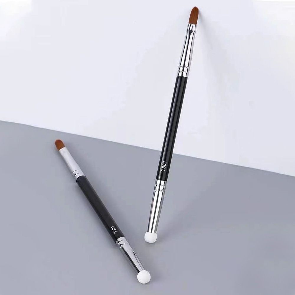 Handle Nose Concealer Creams Sponge Head Soft Concealer Brush Eyeliner Brush Beauty Tools Double-Ended Makeup Brush