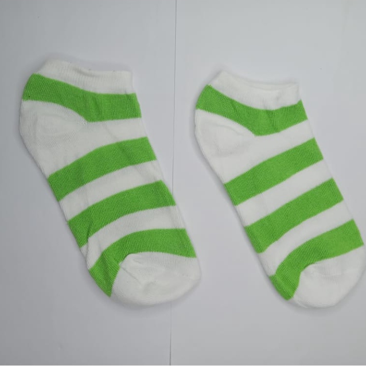 ⭐Gogoland⭐ Kaos Kaki Wanita Fashion Motif Strawberry Bunga Lebah Bee Kotak Biru Navy  Bunga Biru Green Leaf  Polos Pattern Garis Kaoskaki Pendek Korea Sock Import KK001-006-K5 PUTIH GARIS