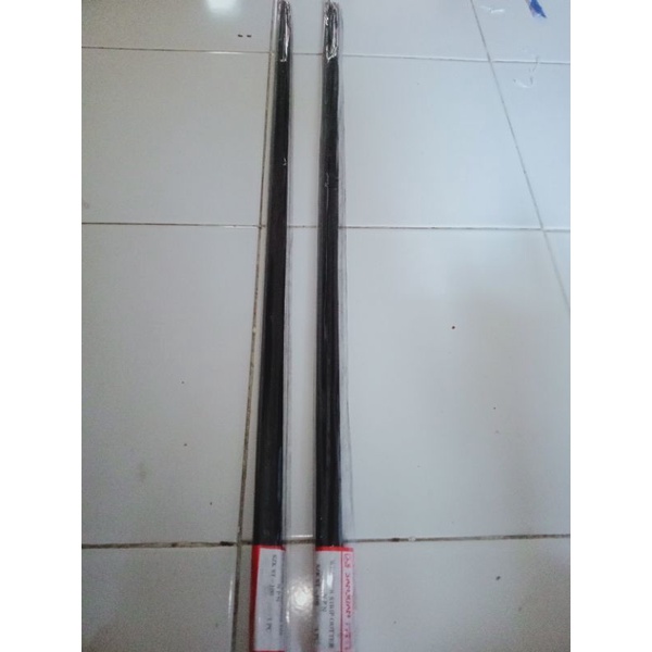 Pelipit Kaca Hijet Luar