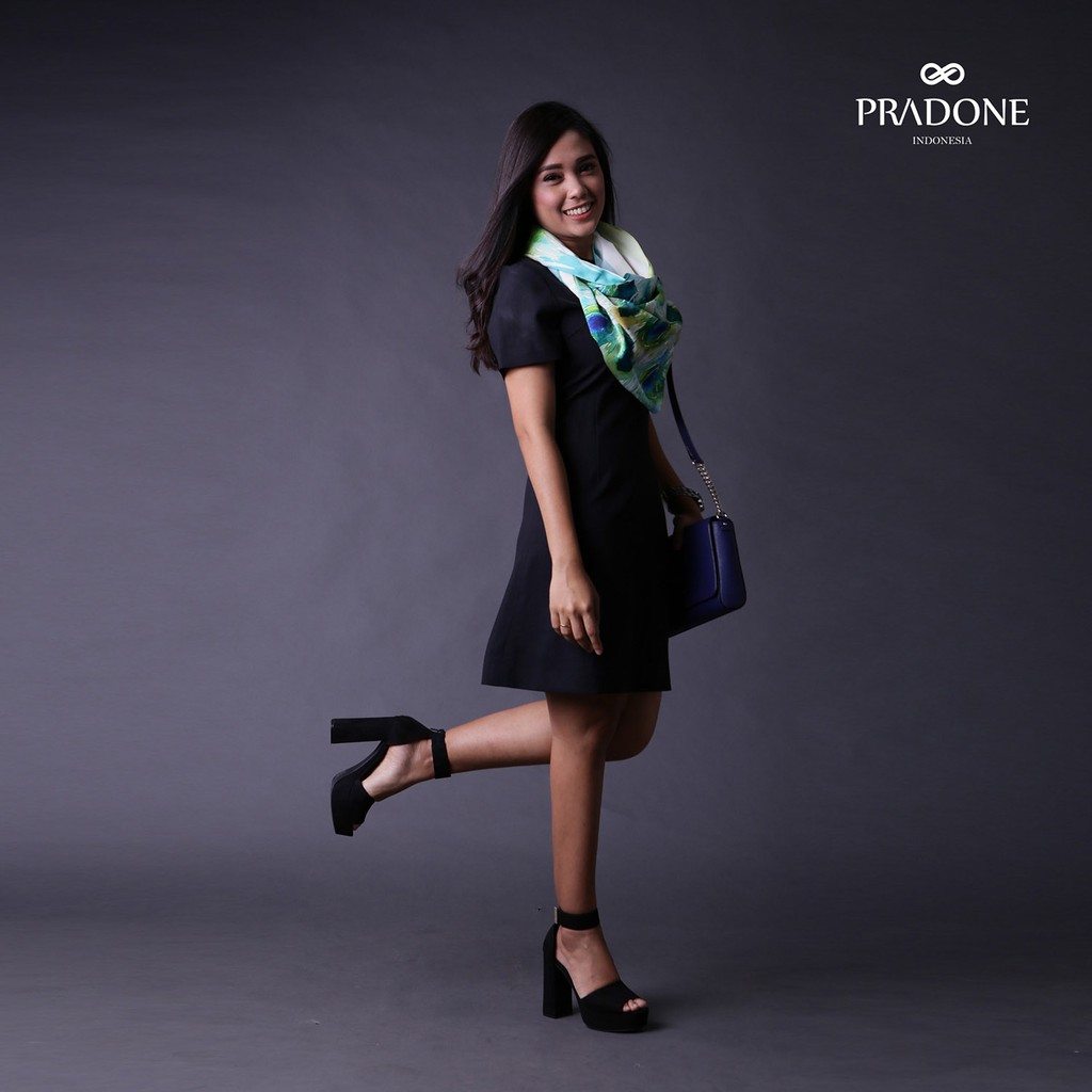 PRADONE SCARF Motif MANYURA (Pre Order 7 Hari)