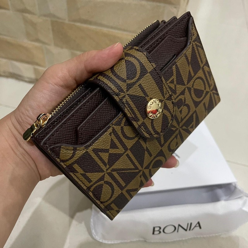 Dompet wanita lipat kancing Bonia pendek import