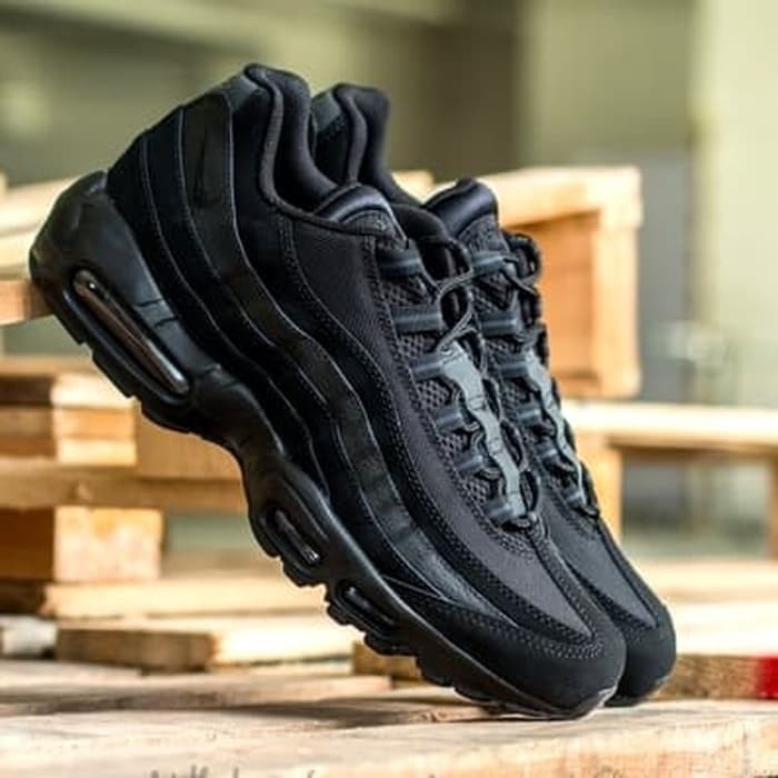 nike air max 95 black og