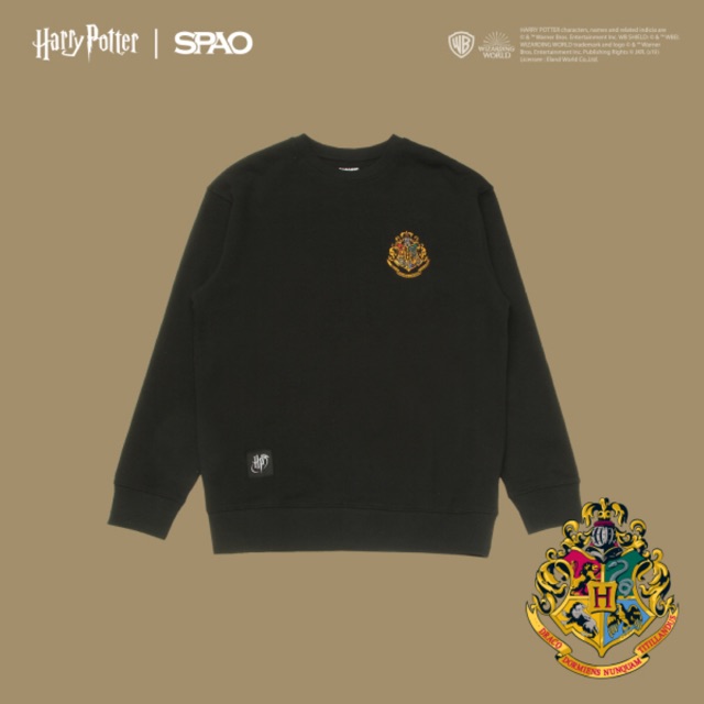Spao x Harry Potter sweater with Hogwarts emblem