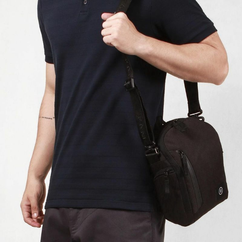 Tas Famo Original Sling Bag Full compartment