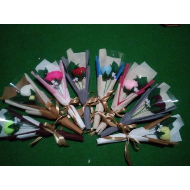 Buket bunga mawar 1 tangkai