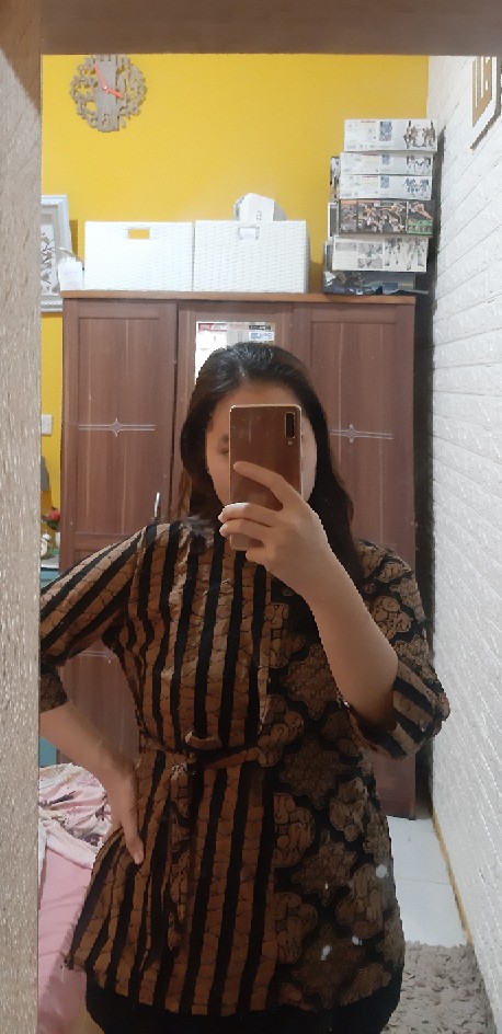 Atasan Batik Dolby Dolbi Dobby Doby Tenun Sutra Tulis Halus Katun Atbm Baron ,sarombit Atasan