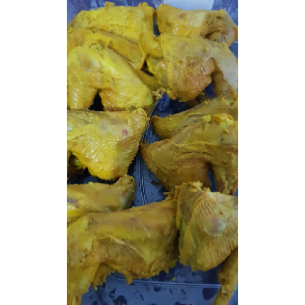 

Terlaris! Ayam Goreng Bumbu Kuning Siap Goreng (1 paket isi 3 potong)