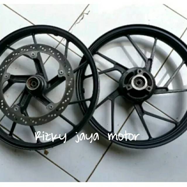 Velg racing Suzuki Satria Fu