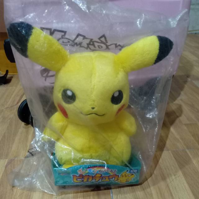 Boneka Pikachu Takara Tomy Changi