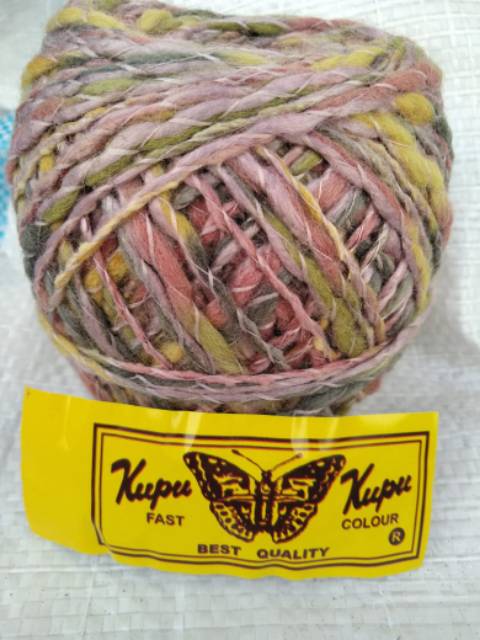 Fancy yarn acrylic / benang handuk / benang rajut