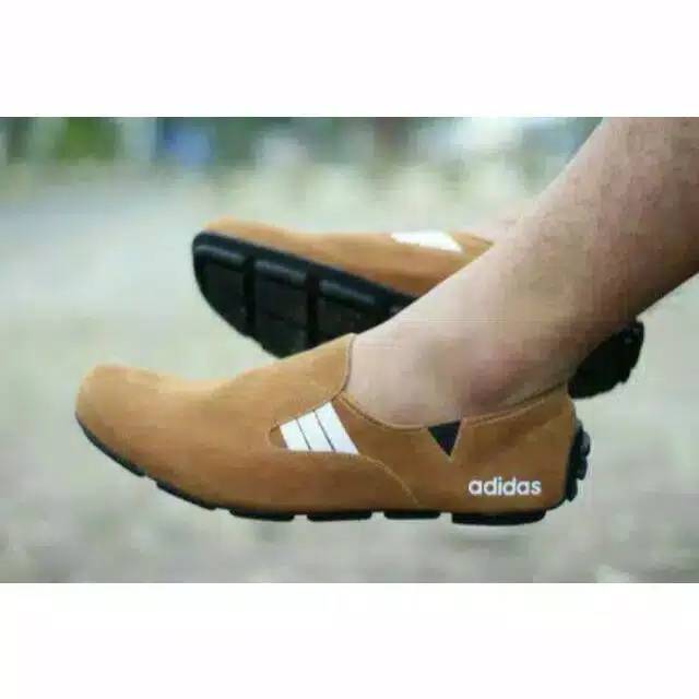 sepatu ADIDAS SLIP ON PRIA CASUAL TERLARIS HARGA GROSIR santai selop pria