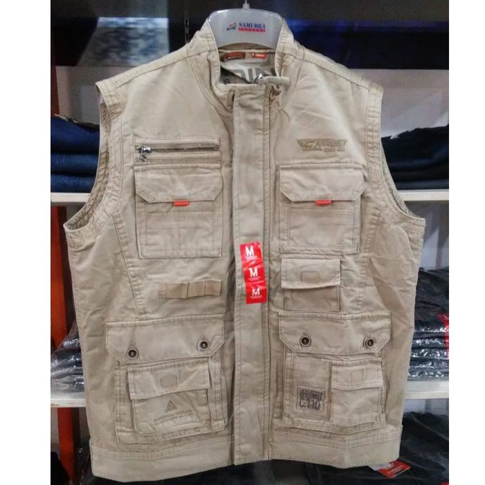 Cardinal Jaket Rompi Armi 032