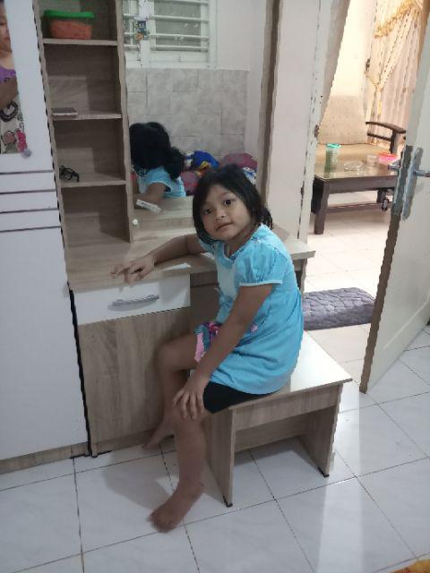 Meja Rias Modern Mr 531 Terlaris