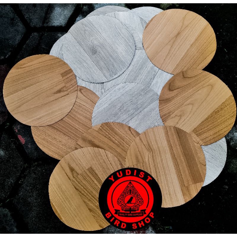 KARPET PLECI SANGKAR BULAT