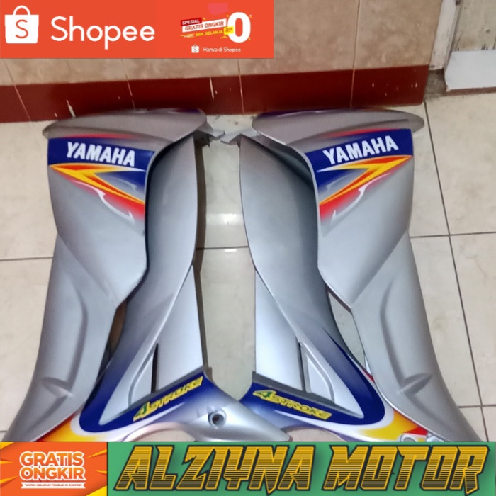 Sayap luar dalam Jupiter Z lama silver