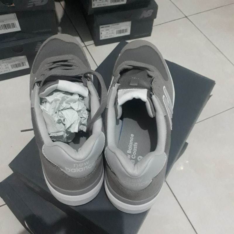 sepatu NB AM574GRR