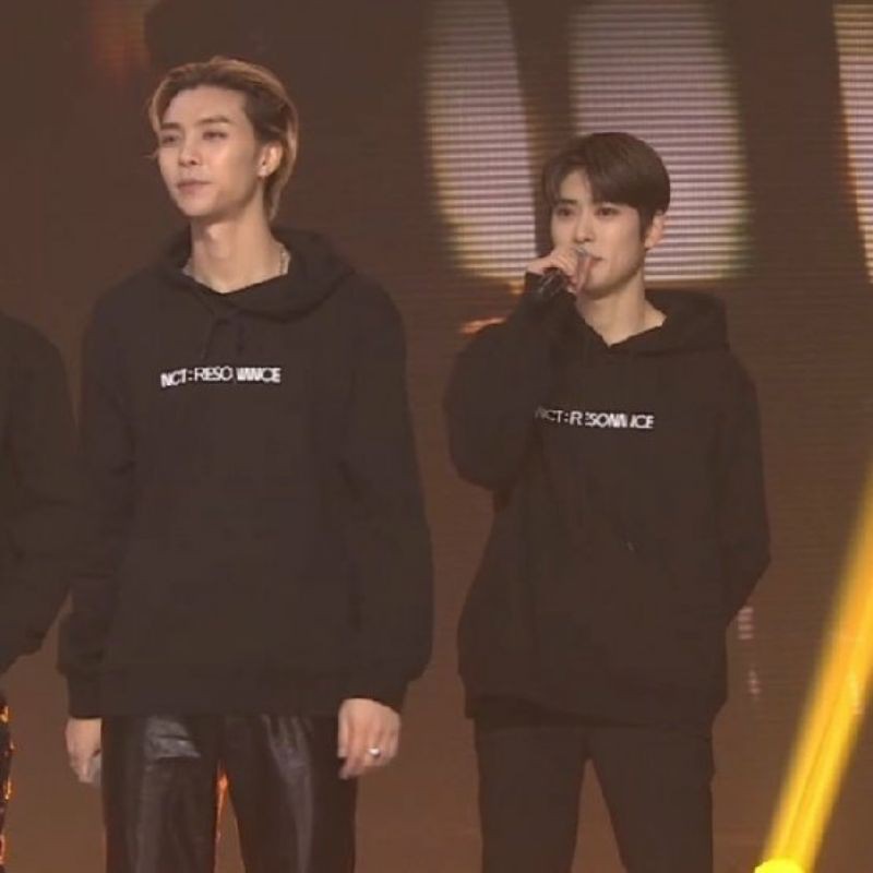 DP PRE-ORDER HOODIE NCT RESONANCE