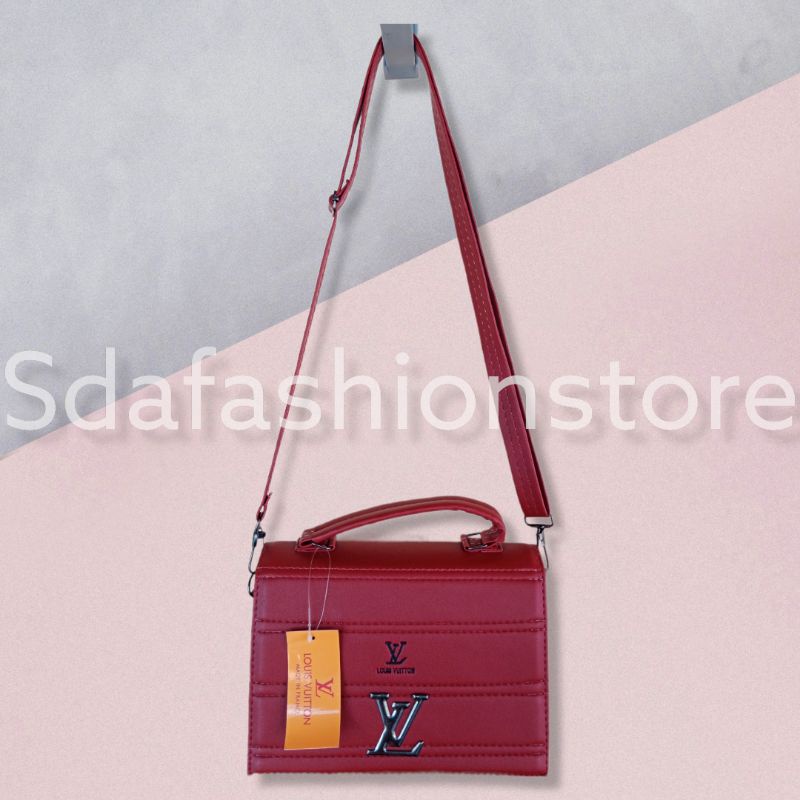 Tas Selempang LV