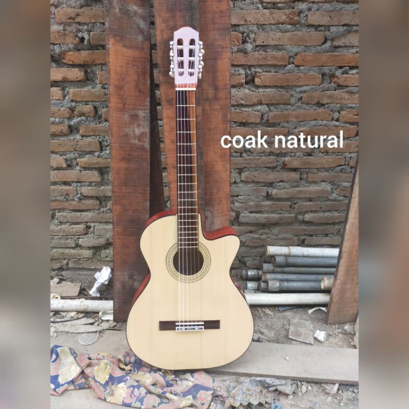 gitar akustik klasik yamaha senar nilon tanam besi murah ukuran 4/4 custom