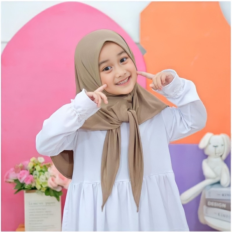 Hijab Anak 1-6 Tahun Segitiga Instant Jersey Premium