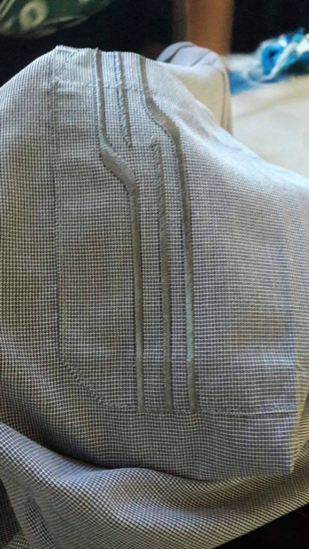 Hem Kemeja Batik Slimfit  Lengan Panjang