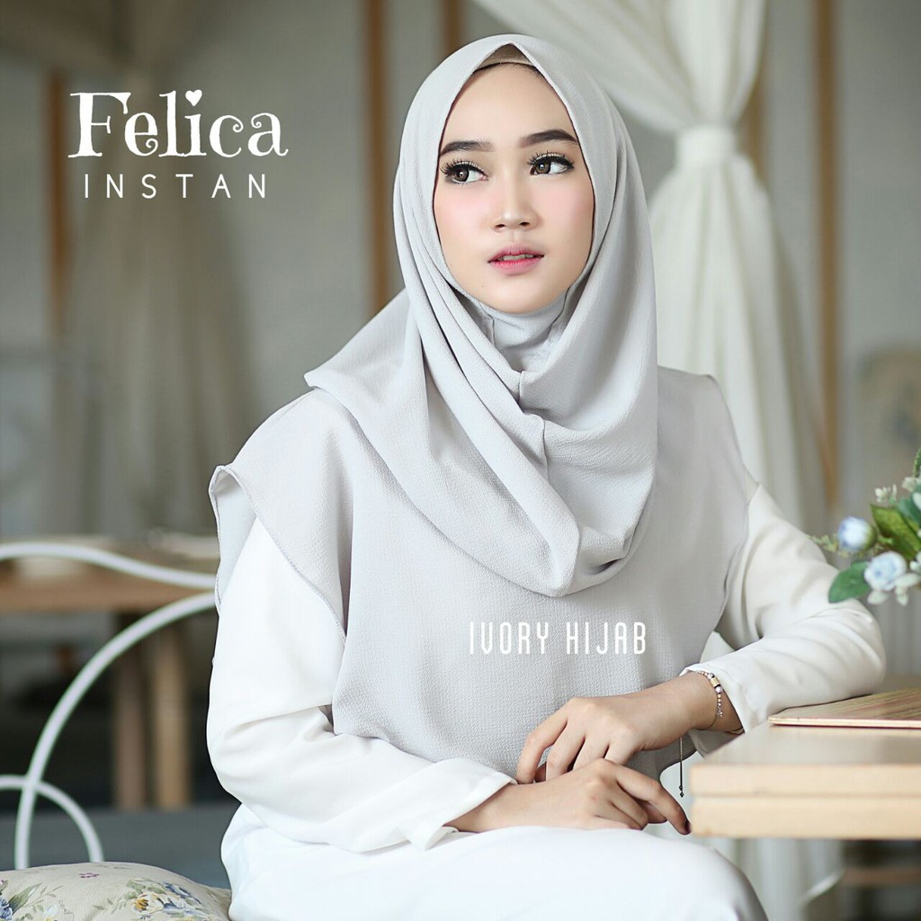 Felica Instan original ivory hijab
