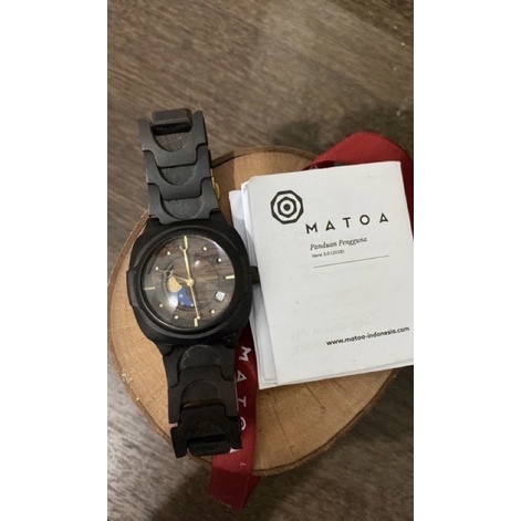 Jam tangan matoa