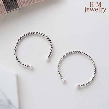 Gelang Tangan Sterling Silver 925 Aksen 2 Mutiara Imitasi Ala Retro Untuk Wanita