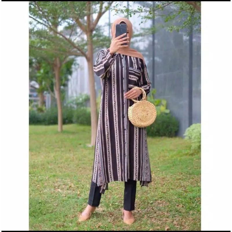 TUNIK OLEA STRIPE KANCING KERAH