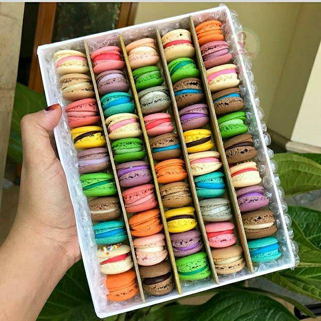 

Baby macaron isi 50