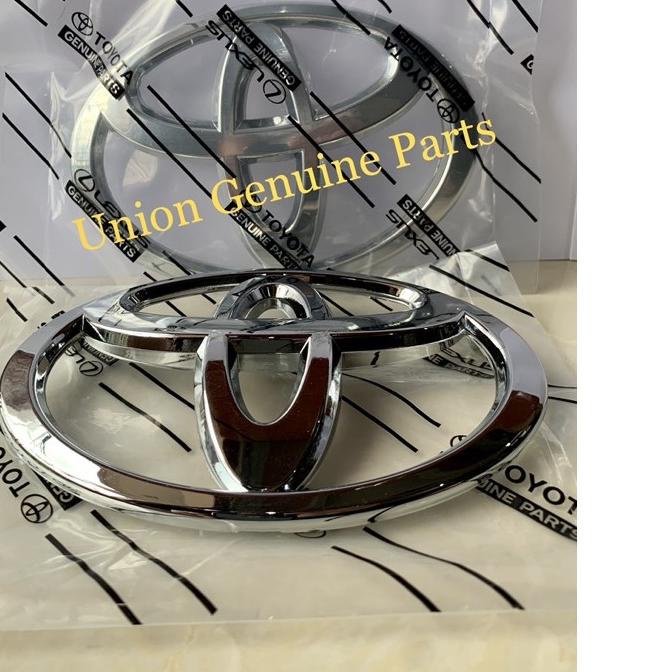 ✾ Emblem logo depan toyota innova reborn logo grill depan toyota innova reborn inova reborn ✽