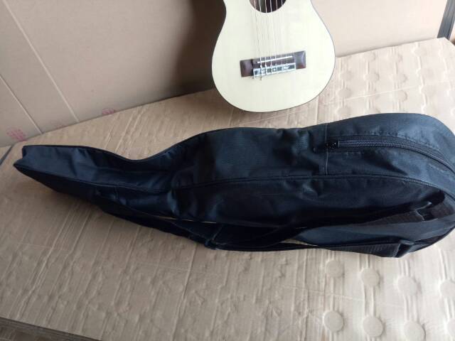 tas gitar mini  softcase guitalele sarung gitar kecil 1/4