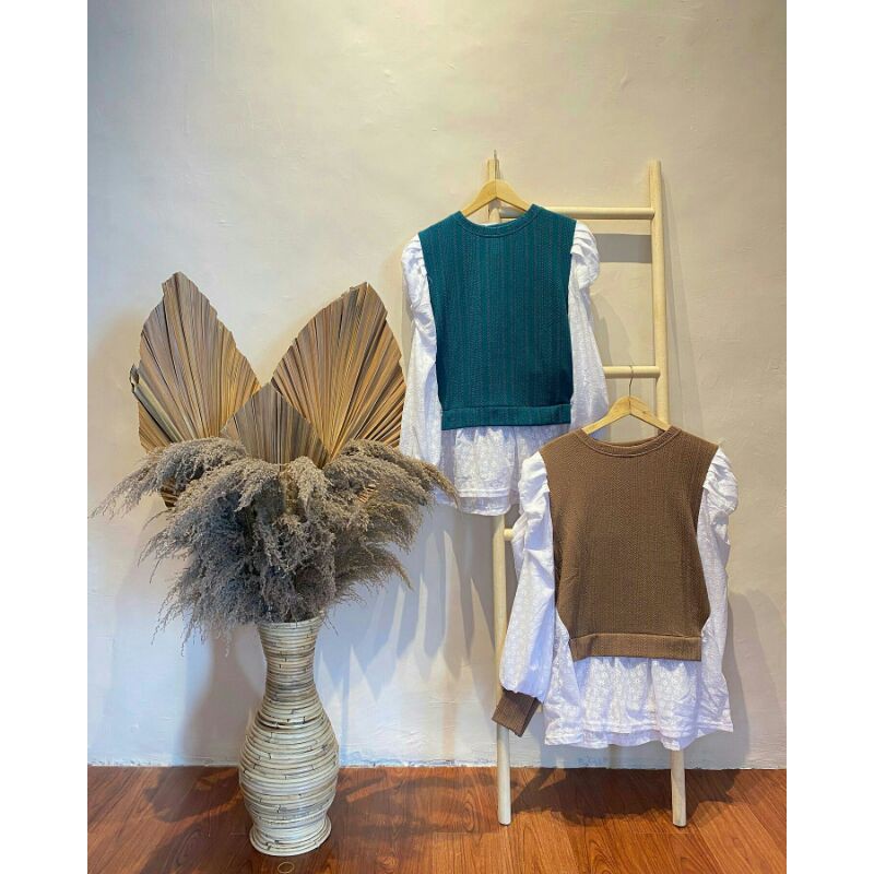 Atasan Kaos Sherleen Rajut