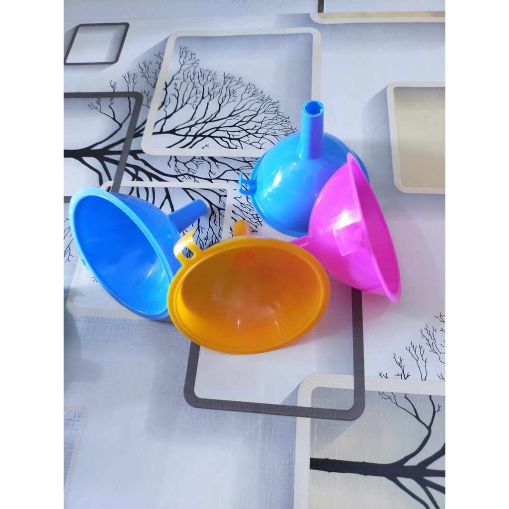 Corong Air / Corong Minyak / Corong Dapur Plastik